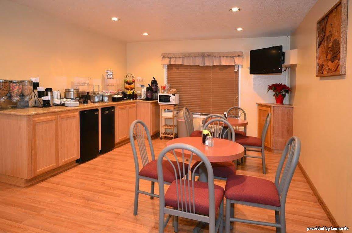 Oakridge Inn & Suites Restaurante foto